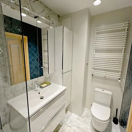 Apartament By The River Ii *